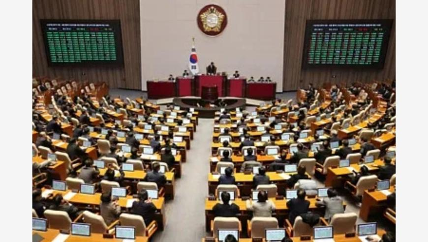 欧盟关注特朗普关税大棒何时落下,新澳门2025今晚开奖记录免费资料,最新答案解释落实_高级版V11.24