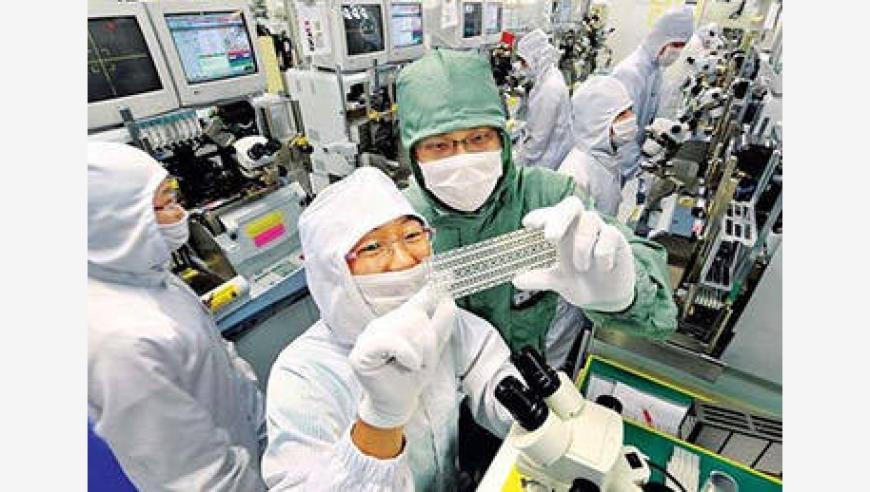 2025管家婆奥门正版六肖料,章若楠说难哄开播不敢看观众反馈,权威独家讨论与热门话题_专家版V13.53